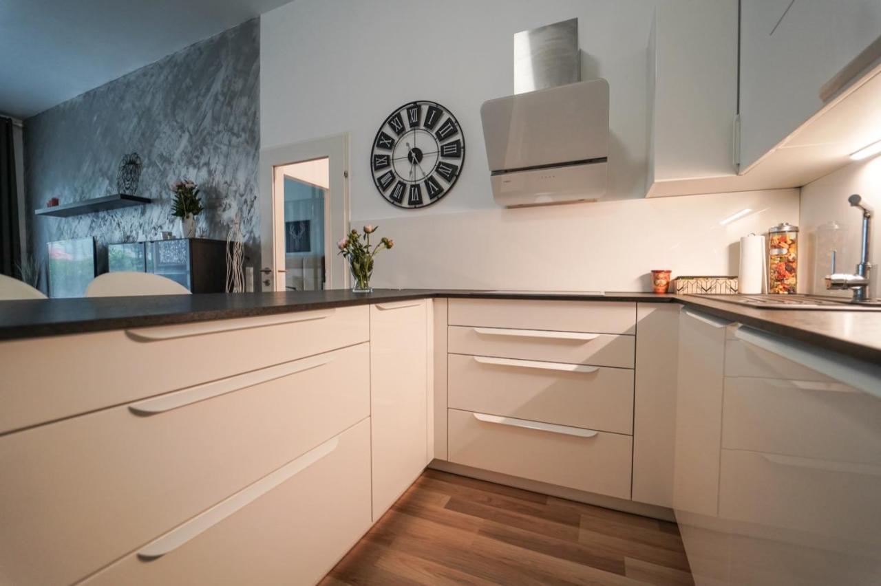 Ferienwohnung Gardenhill Wien Exterior foto